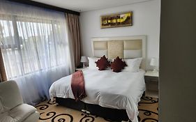 Palm Continental Hotel